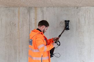 Bauwerksuntersuchung in einer Tiefgarage